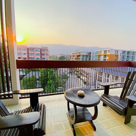 Hotel The Empire Nimman Chiang Mai Esterno foto