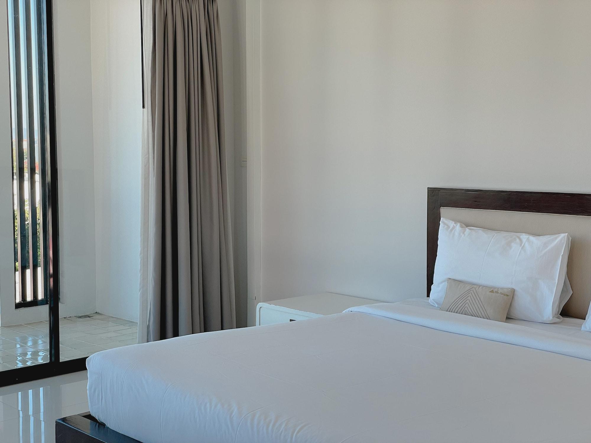 Hotel The Empire Nimman Chiang Mai Esterno foto