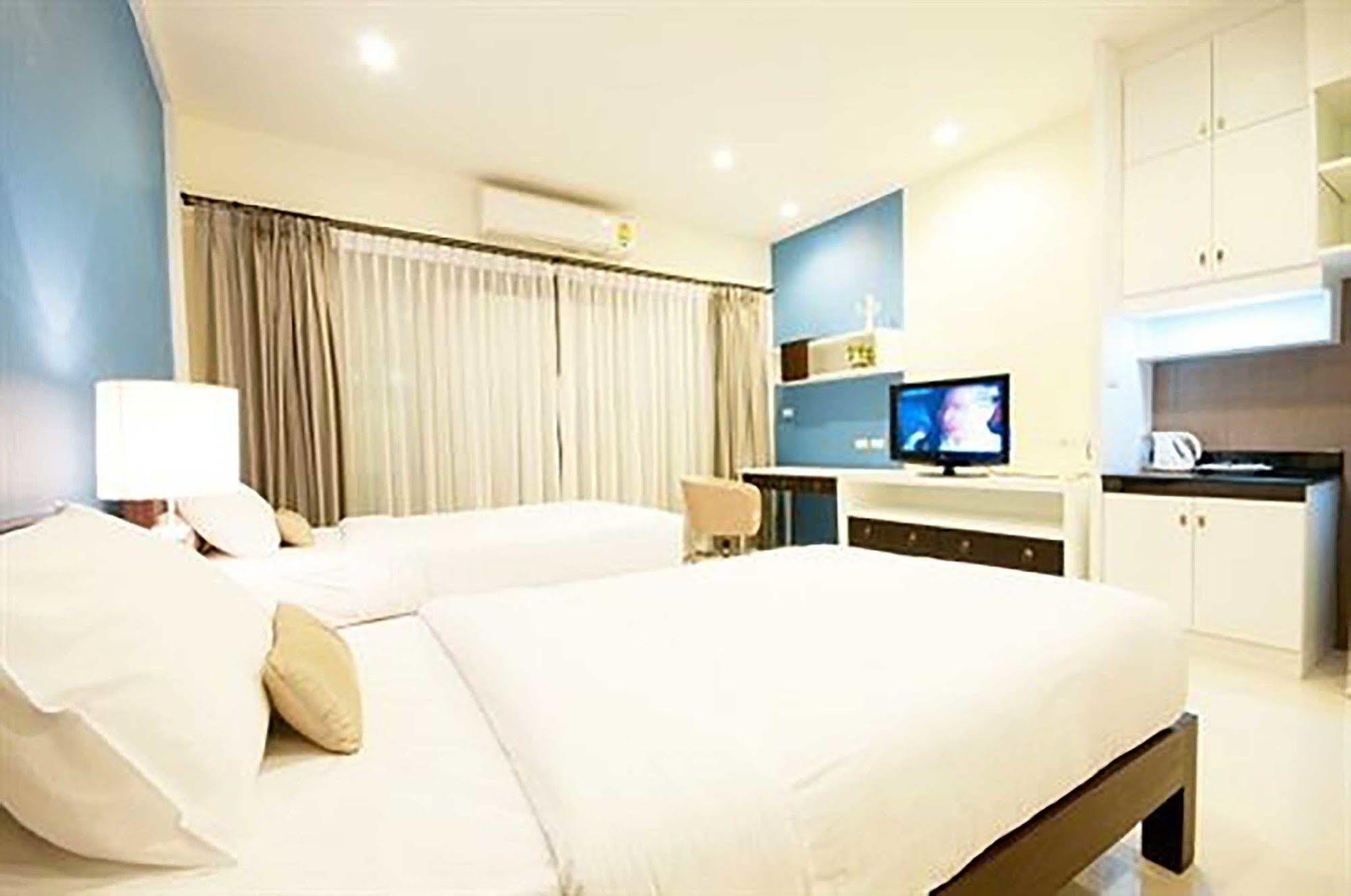 Hotel The Empire Nimman Chiang Mai Esterno foto